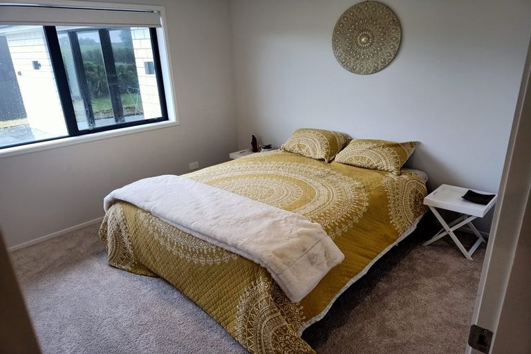 Photo of property in 22 Old Vintners Close, Te Kauwhata, 3782
