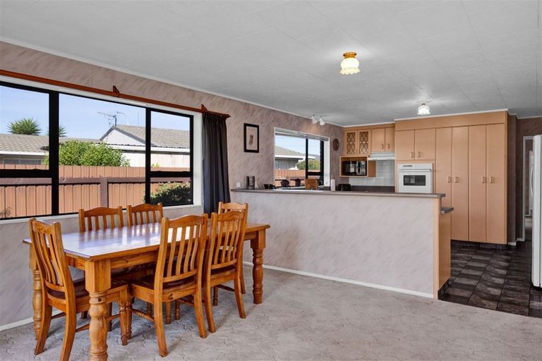 Photo of property in 18 Rimu Street, Hawera, 4610