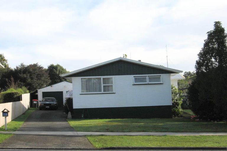 Photo of property in 28 Manapouri Street, Tikipunga, Whangarei, 0112