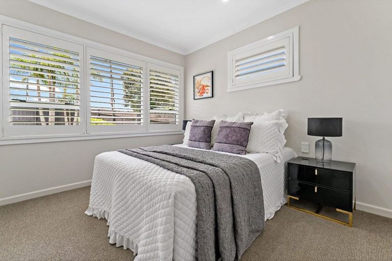 Photo of property in 1/28 Bleakhouse Road, Howick, Auckland, 2014
