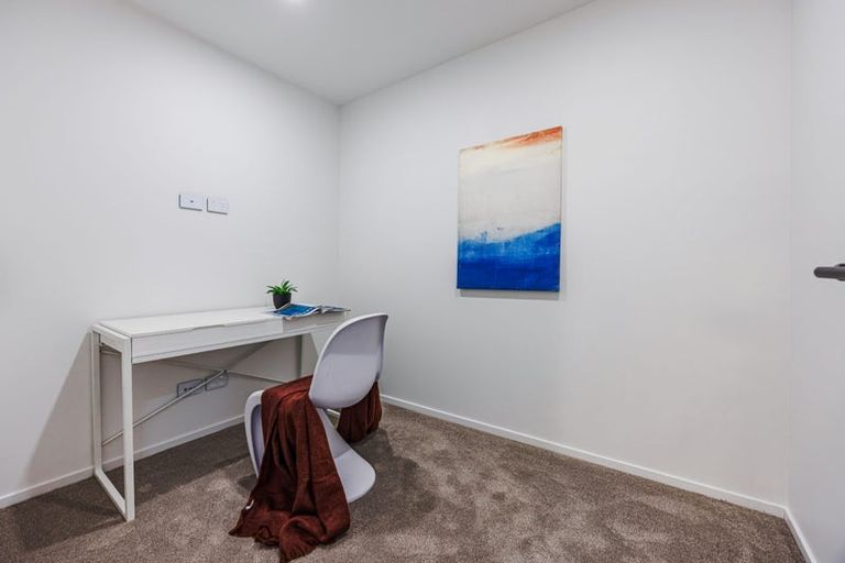 Photo of property in 1b Great South Road, Papatoetoe, Auckland, 2025