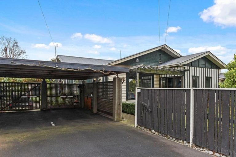 Photo of property in 4 Kenwyn Avenue, St Albans, Christchurch, 8052