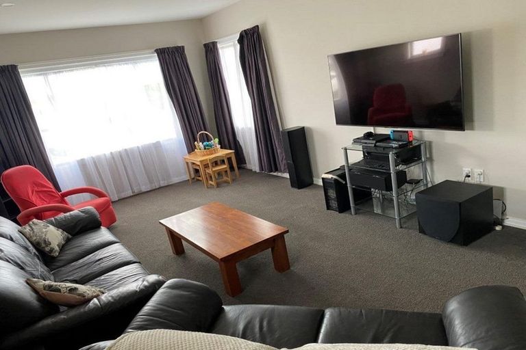 Photo of property in 26 Carnarvon Street, Linwood, Christchurch, 8062