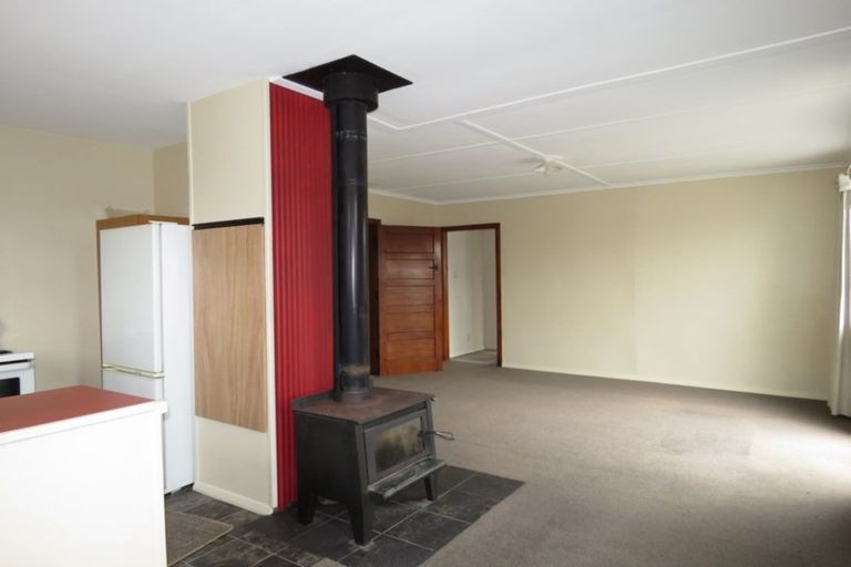 Photo of property in 5 Larsen Street, Westport, 7825