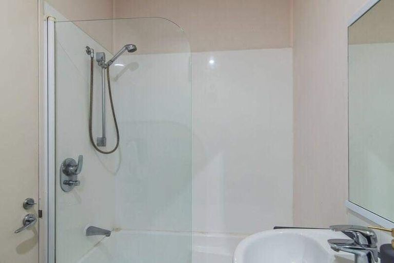 Photo of property in Hume House, 20/152u The Terrace, Wellington Central, Wellington, 6011