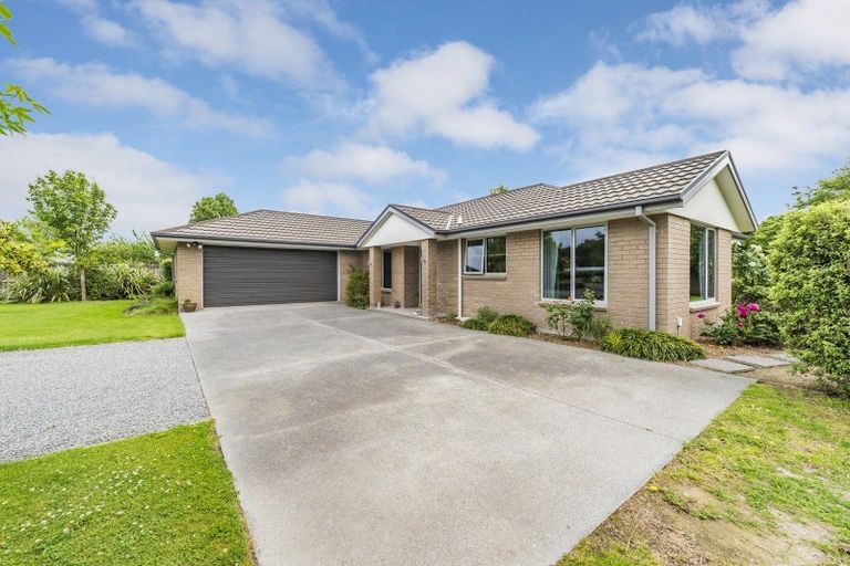 Photo of property in 39 Taumutu Road, Southbridge, 7602
