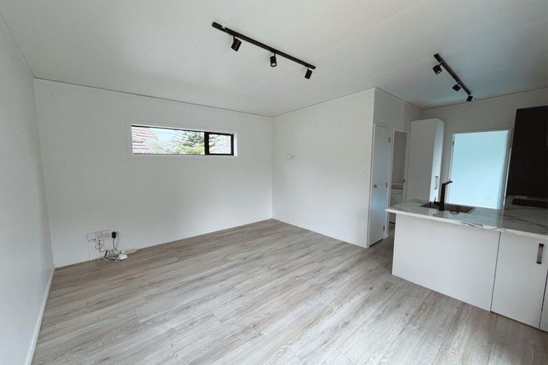 Photo of property in 17 Waikato Esplanade, Ngaruawahia, 3720