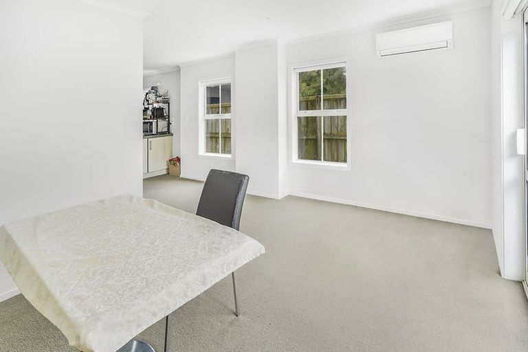 Photo of property in 79u7 Carrington Avenue, Silverdale, Hamilton, 3216