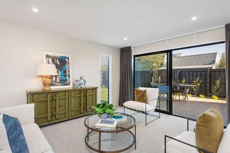 Photo of property in 127 Hamilton Avenue, Ilam, Christchurch, 8041