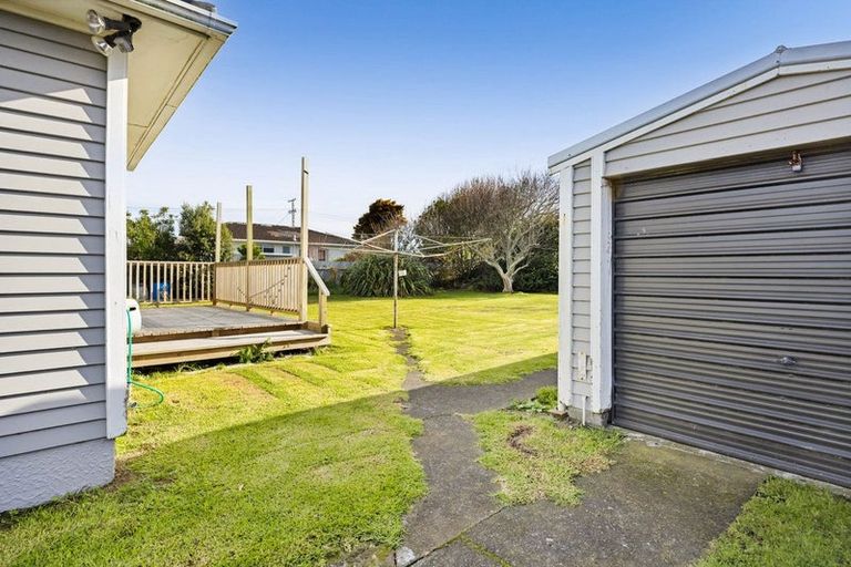 Photo of property in 23 Kauae Street, Manaia, 4612
