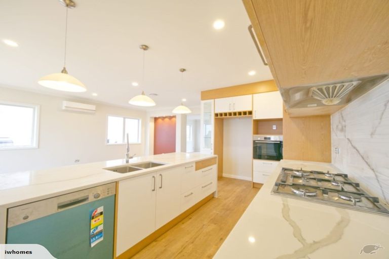 Photo of property in 7 Drover Close, Flat Bush, Auckland, 2019