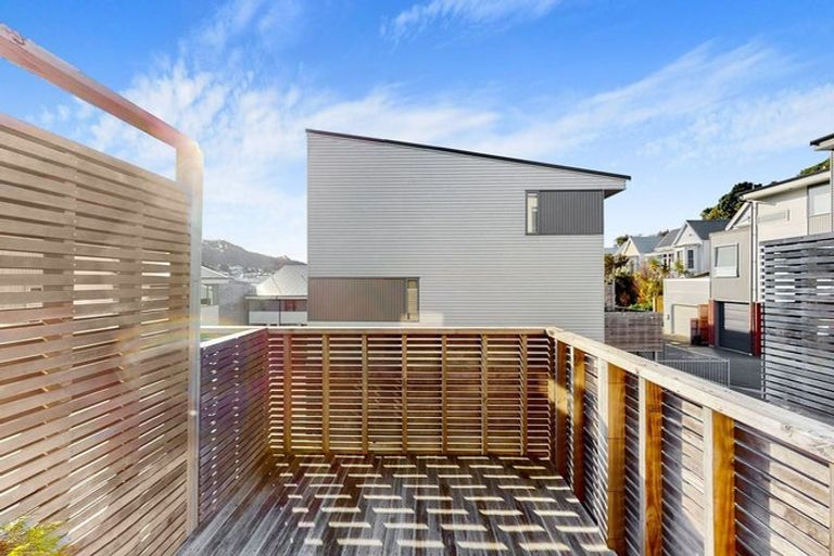 Photo of property in 31u6 Princess Terrace, Newtown, Wellington, 6021