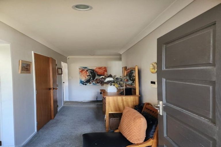 Photo of property in 3 Gybe Place, Whitby, Porirua, 5024