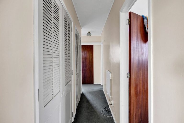 Photo of property in 2 Tawa Street, Hawera, 4610