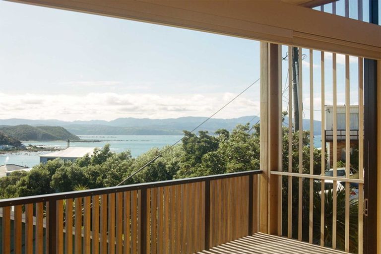 Photo of property in 20a High Street, Island Bay, Wellington, 6023