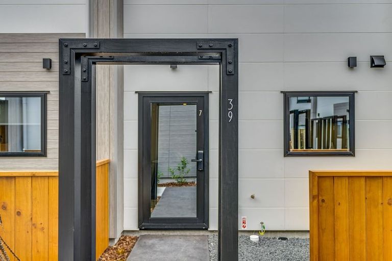 Photo of property in 7/39 Oram Avenue, New Brighton, Christchurch, 8061