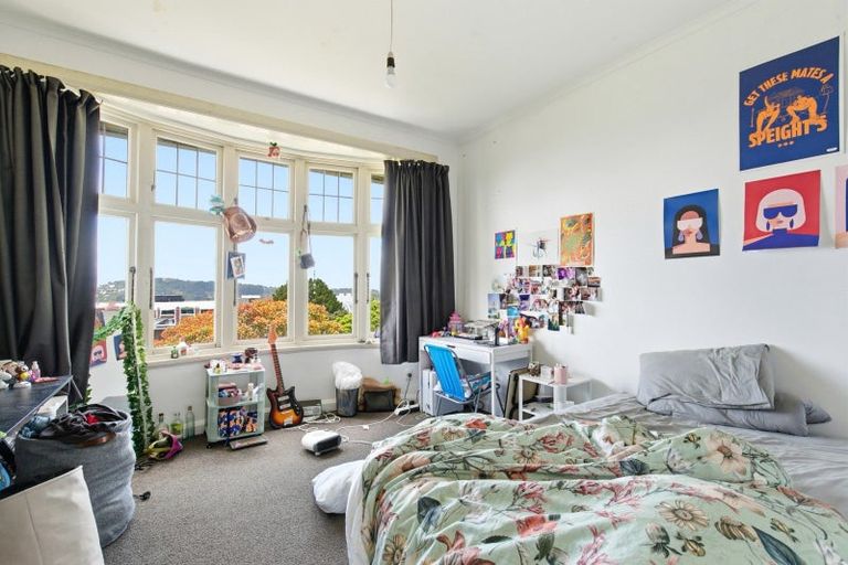 Photo of property in 25 Central Terrace, Kelburn, Wellington, 6012