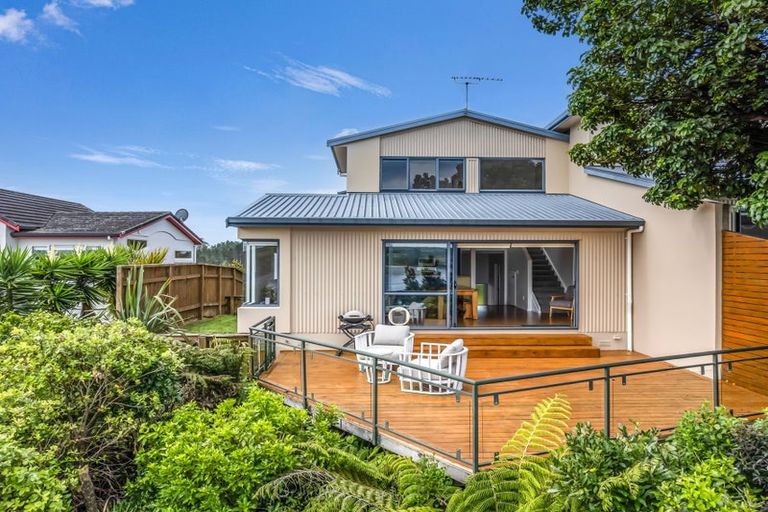 Photo of property in 48a Kestrel Heights, Arkles Bay, Whangaparaoa, 0932