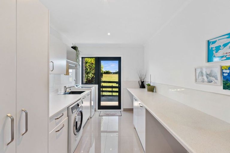 Photo of property in 50 William Andrew Road, Pukekohe, 2120
