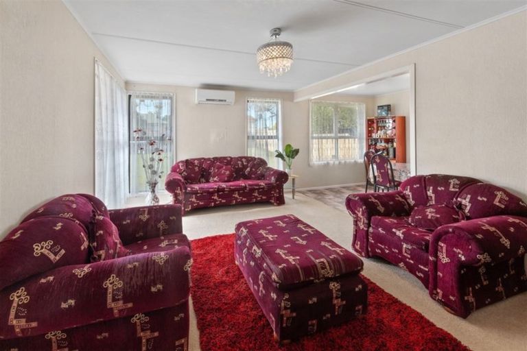 Photo of property in 90 Tennessee Avenue, Mangere East, Auckland, 2024