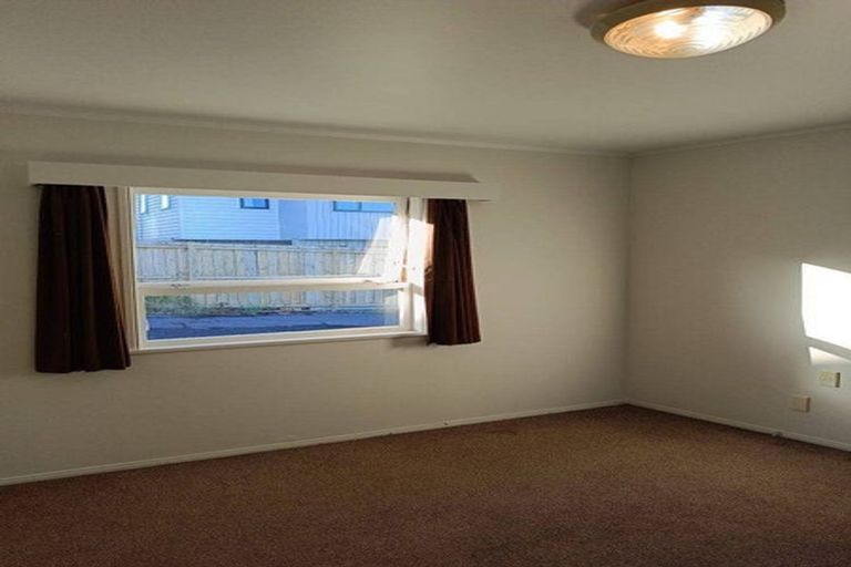 Photo of property in 2/138a Great South Road, Manurewa, Auckland, 2102