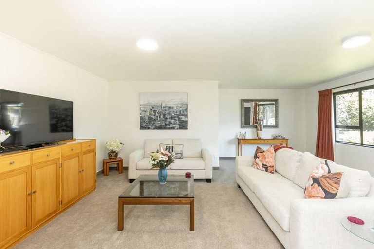 Photo of property in 6 Brown Street, Taradale, Napier, 4112