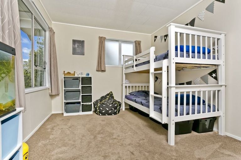 Photo of property in 1/49a Manuka Road, Bayview, Auckland, 0629