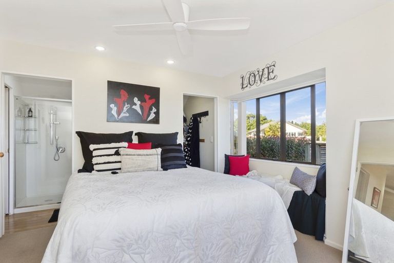 Photo of property in 9 Astor Place, Welcome Bay, Tauranga, 3112