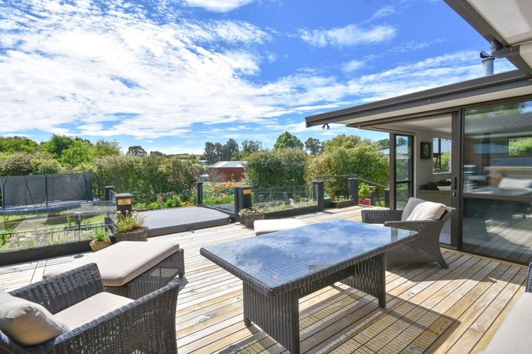 Photo of property in 14 Douglas Street, Allanton, Mosgiel, 9092
