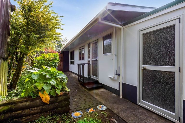 Photo of property in 2a Tawa Street, Inglewood, 4330