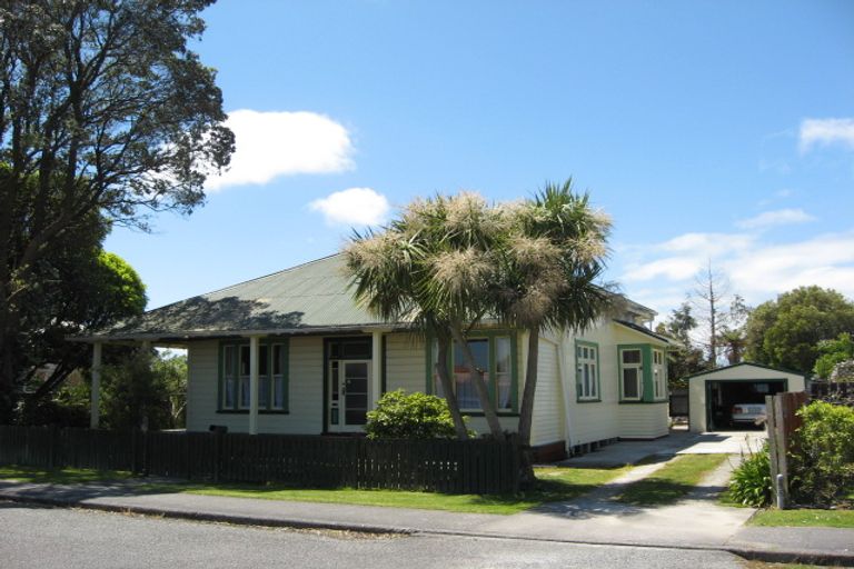 Photo of property in 119 Romilly Street, Westport, 7825