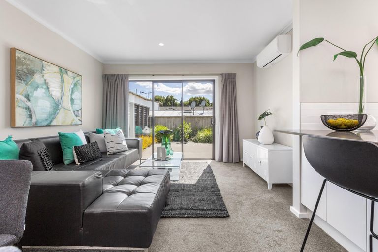 Photo of property in 25u4 Abbotsford Street, Whitiora, Hamilton, 3200