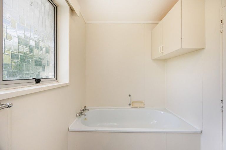 Photo of property in 10 Futter Street, Foxton, 4814