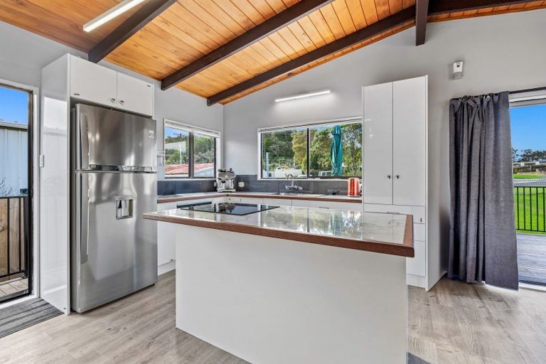 Photo of property in 4 Omutu Street, Oakura, Hikurangi, 0184