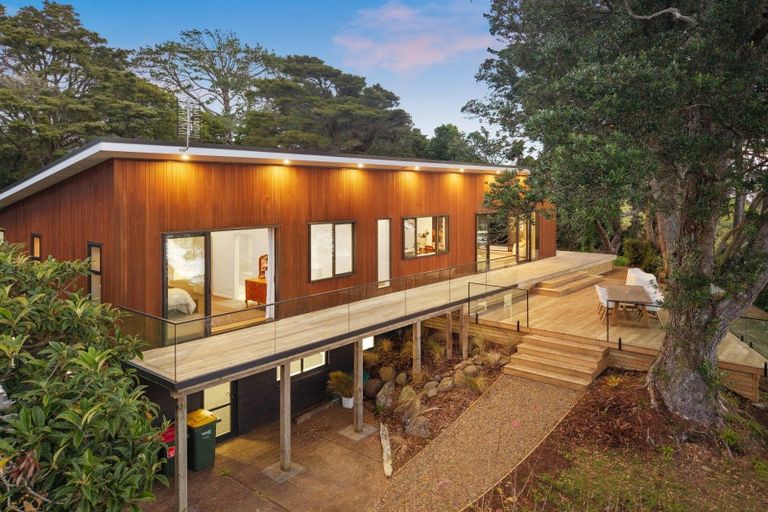Photo of property in 115 Waitangi Falls Road, Glenbrook, Waiuku, 2681