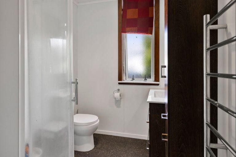 Photo of property in 30 Ariel Street, Stratford, 4332