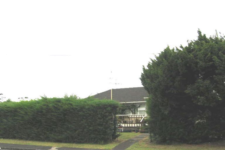 Photo of property in 1 Paramu Avenue, Birkdale, Auckland, 0626