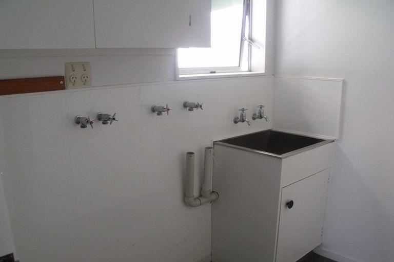 Photo of property in 9 Kaweka Place, Havelock North, 4130