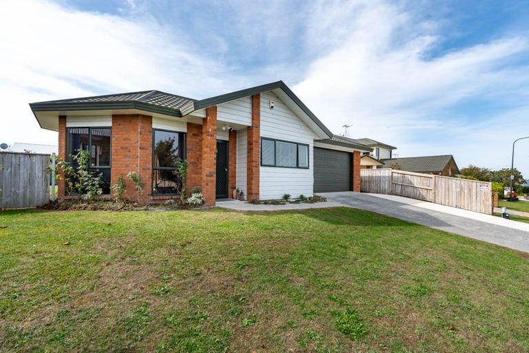 Photo of property in 108 Ayrshire Drive, Grandview Heights, Hamilton, 3200