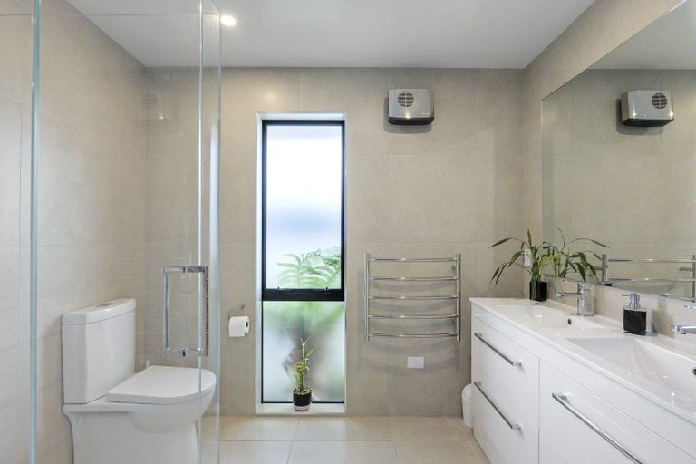 Photo of property in 6 Emma Street, Marshland, Christchurch, 8083