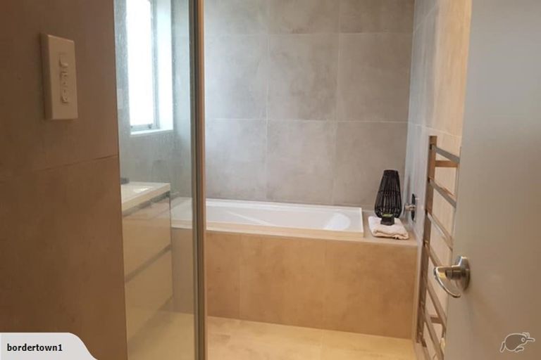 Photo of property in 2 Plover Road, Hobsonville, Auckland, 0616