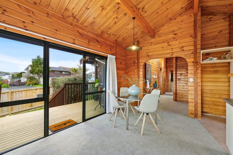 Photo of property in 1/40 Drake Street, Howick, Auckland, 2014