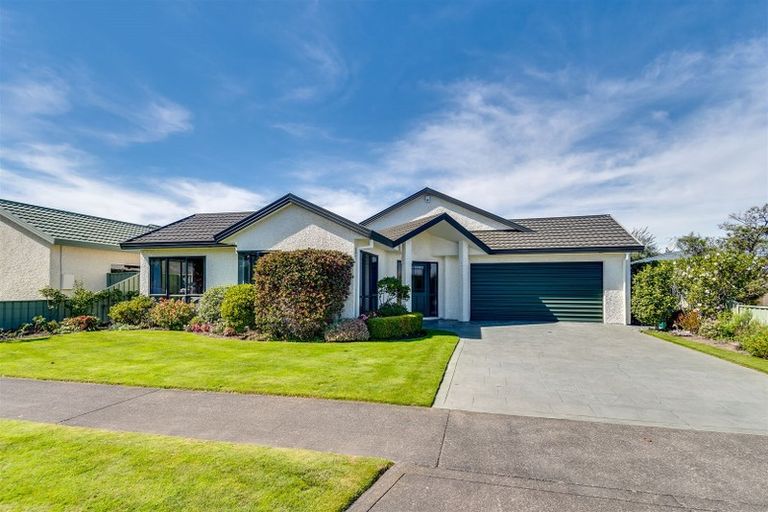 Photo of property in 89 Kensington Drive, Taradale, Napier, 4112