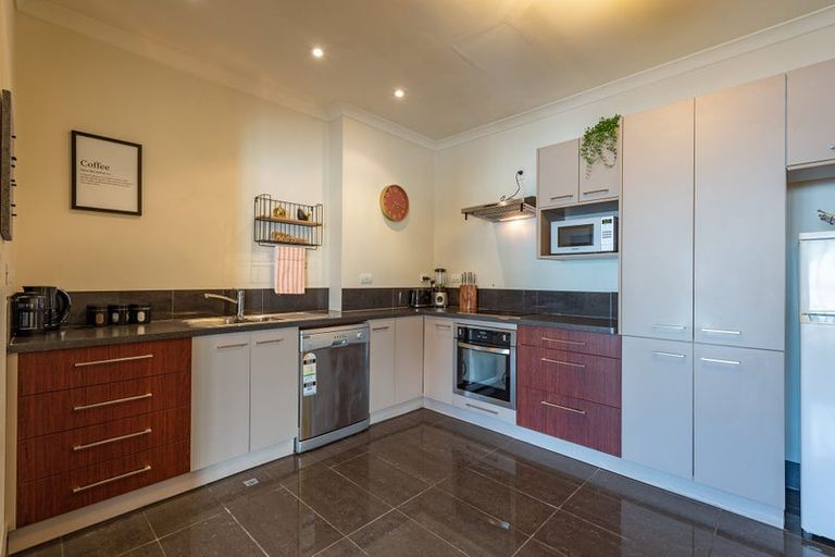 Photo of property in 72 Webb Street, Te Aro, Wellington, 6011
