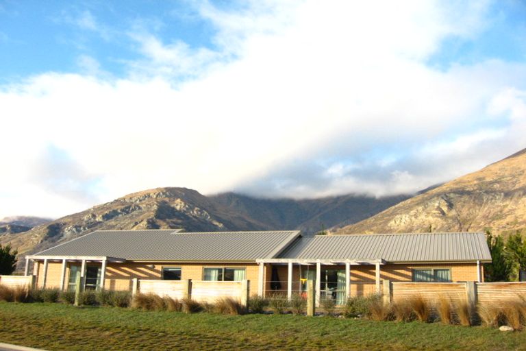 Photo of property in 24 Hope Avenue, Lake Hayes, Queenstown, 9304