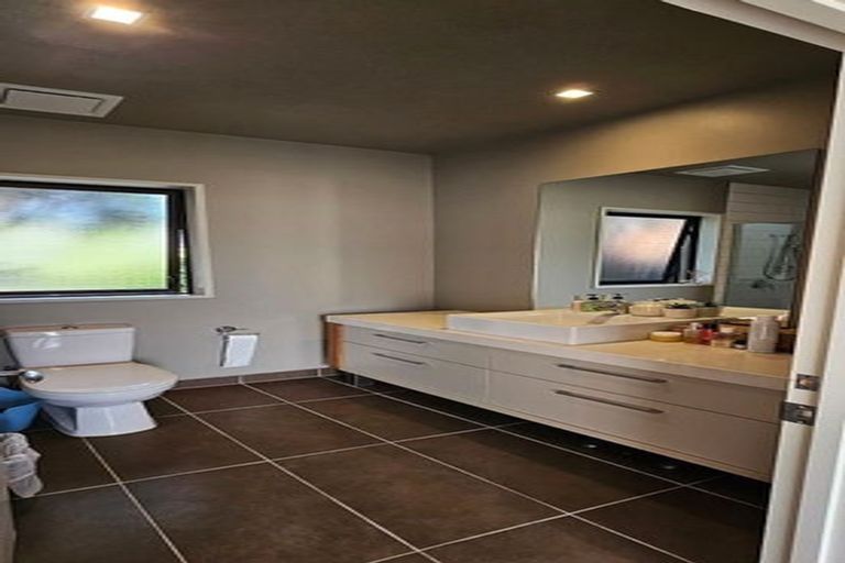 Photo of property in 5 Glengarry Court, Jacks Point, Queenstown, 9371