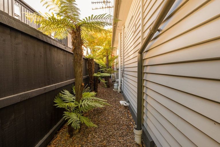 Photo of property in 30 Hinemoa Street, Spreydon, Christchurch, 8024