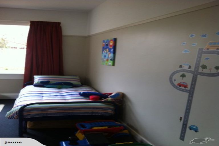 Photo of property in 135 Saint Martins Road, Saint Martins, Christchurch, 8022