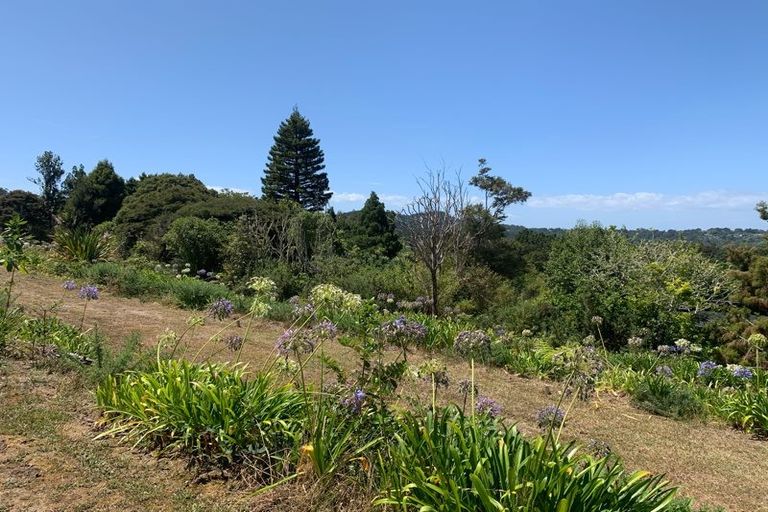 Photo of property in 323e Huia Road, Titirangi, Auckland, 0604