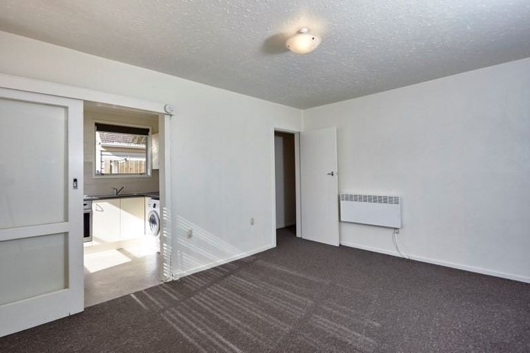 Photo of property in 4/73 Clare Road, St Albans, Christchurch, 8014